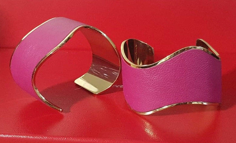 Wave Cuff Bracelet in Fuchsia